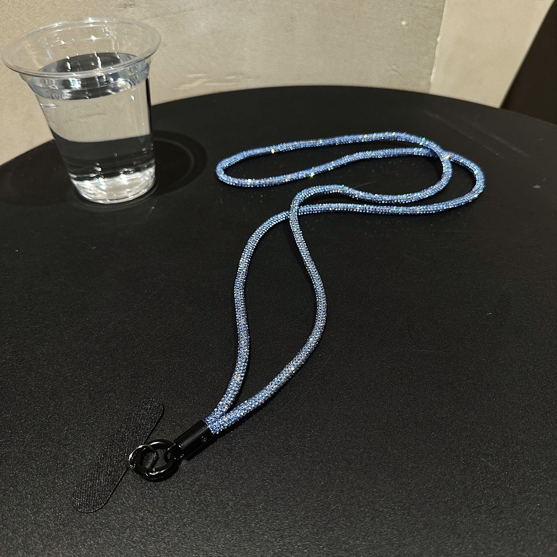 Lujo ligero color diamante de lujo brazalete larga cuerda de teléfono móvil colgante colgante de alta calidad colgante duradero