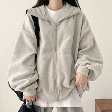 �羳�������� ������ͷ��������Ůʿ����2025�¿�������ٴ��