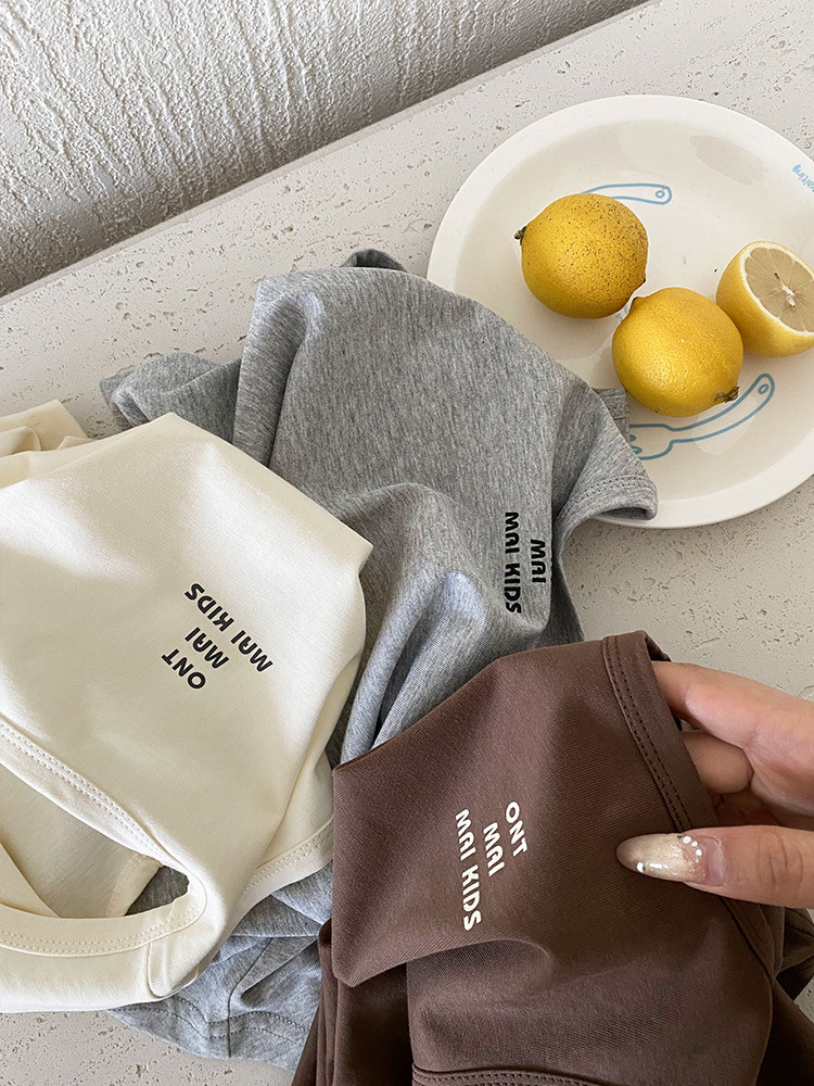 Ropa de verano para niños Camiseta de chaleco sin mangas para niños de mediana edad para uso exterior 2025 ropa de verano para niños de mediana edad blusa de algodón para niños de mediana edad t