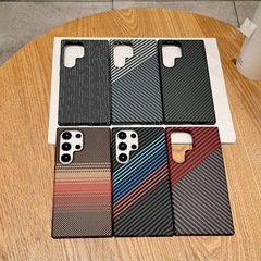 サムスンs 25ultra炭素繊維の携帯電話のカバーを適用します。