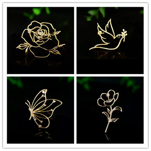 Factory Direct Hollow Butterfly Brooch Women's Exquisite Design All-match Corsage Cardigan Jacket Pin Collar Pin Accessories
