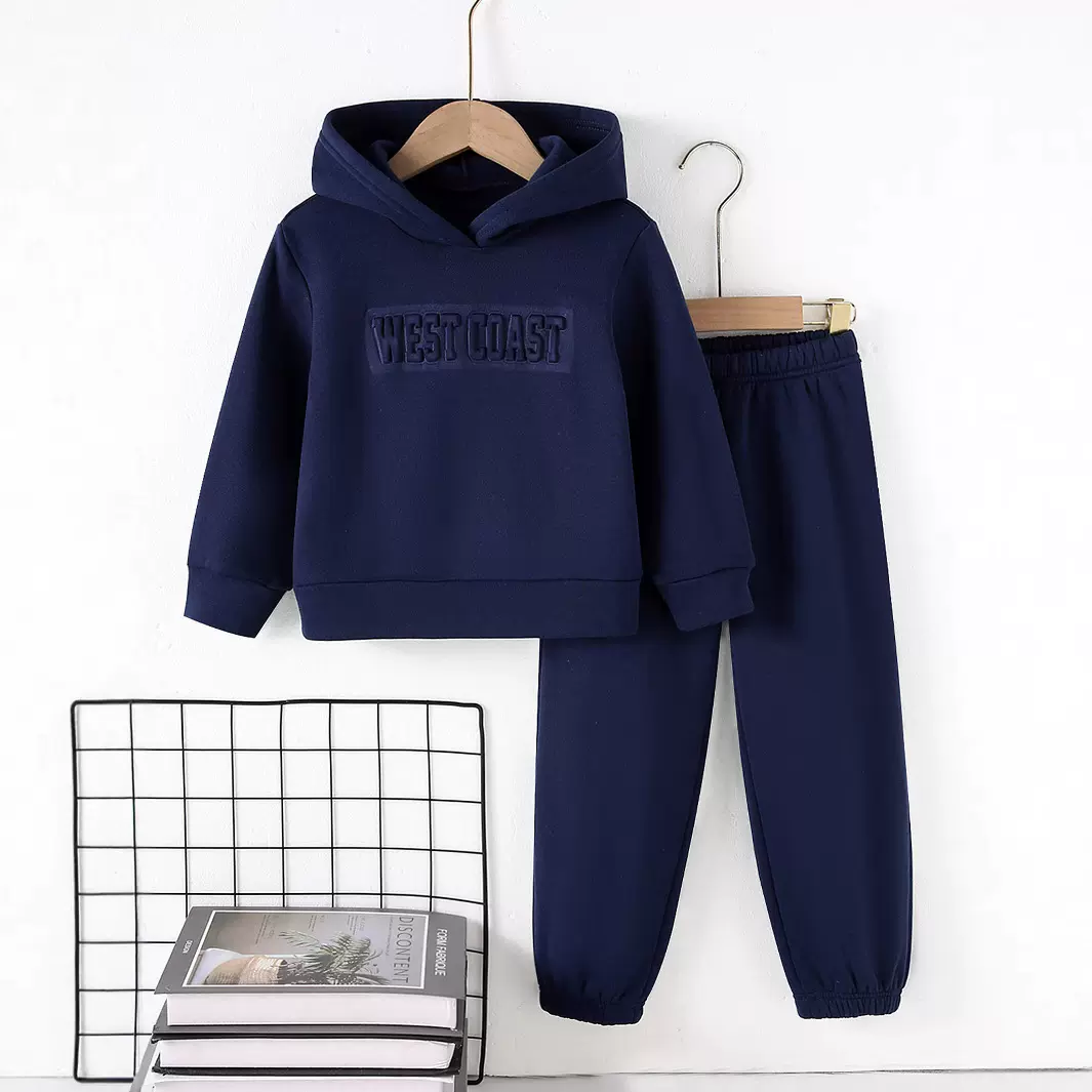 两件套男童钢印"WEST COAST'字母印压花圆领卫衣长裤休闲运动套装