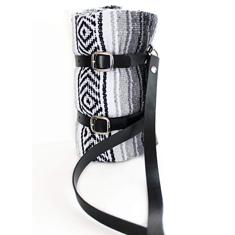 户外旅行皮革车载毛毯绑带 便携手提棉被野餐垫扎带 瑜伽垫背带