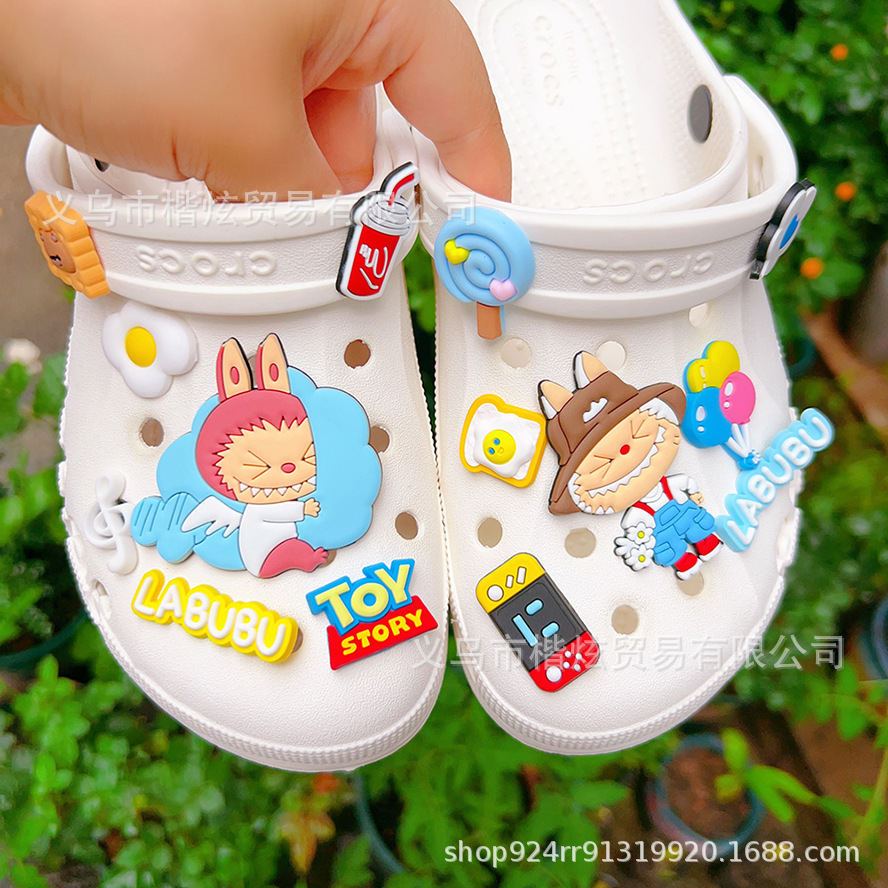 下駄アクセサリー取り外し可能な靴の花かわいい漫画ハイエンド diy アクセサリーソフトプラスチックバブルマトラブブ