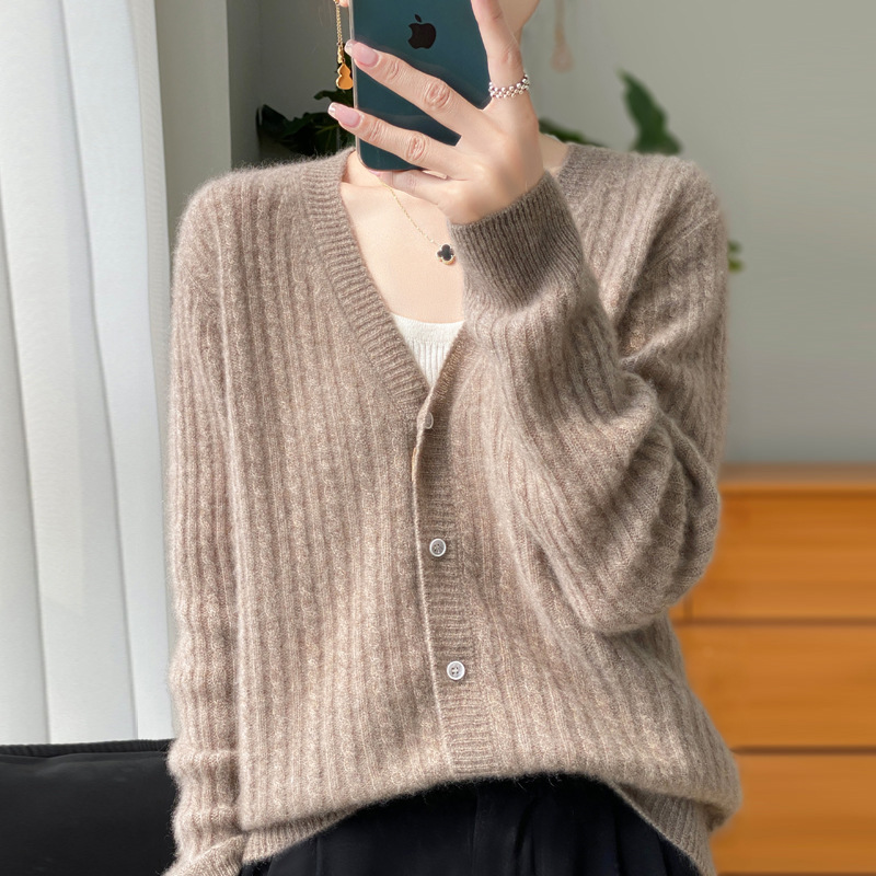 羊毛开衫女100纯羊毛春秋款V领扭花毛衣外套外搭针织衫打底衫|undefined