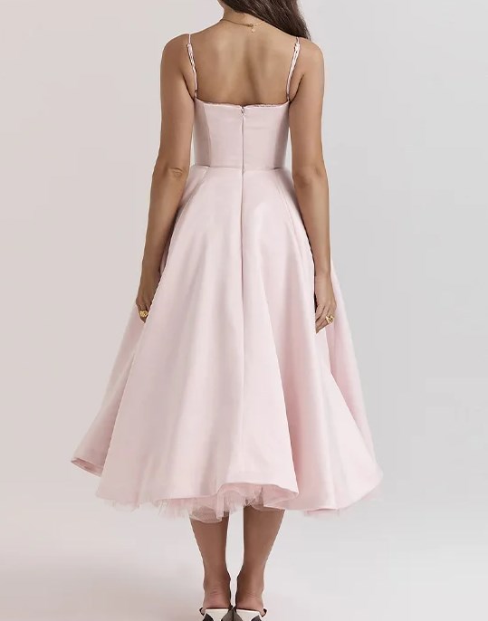 Robe camisole sexy à bordure en dentelle et ourlet double épaisseur – Robe d'été élégante et féminine pour femme (S-XL)_voghion.com