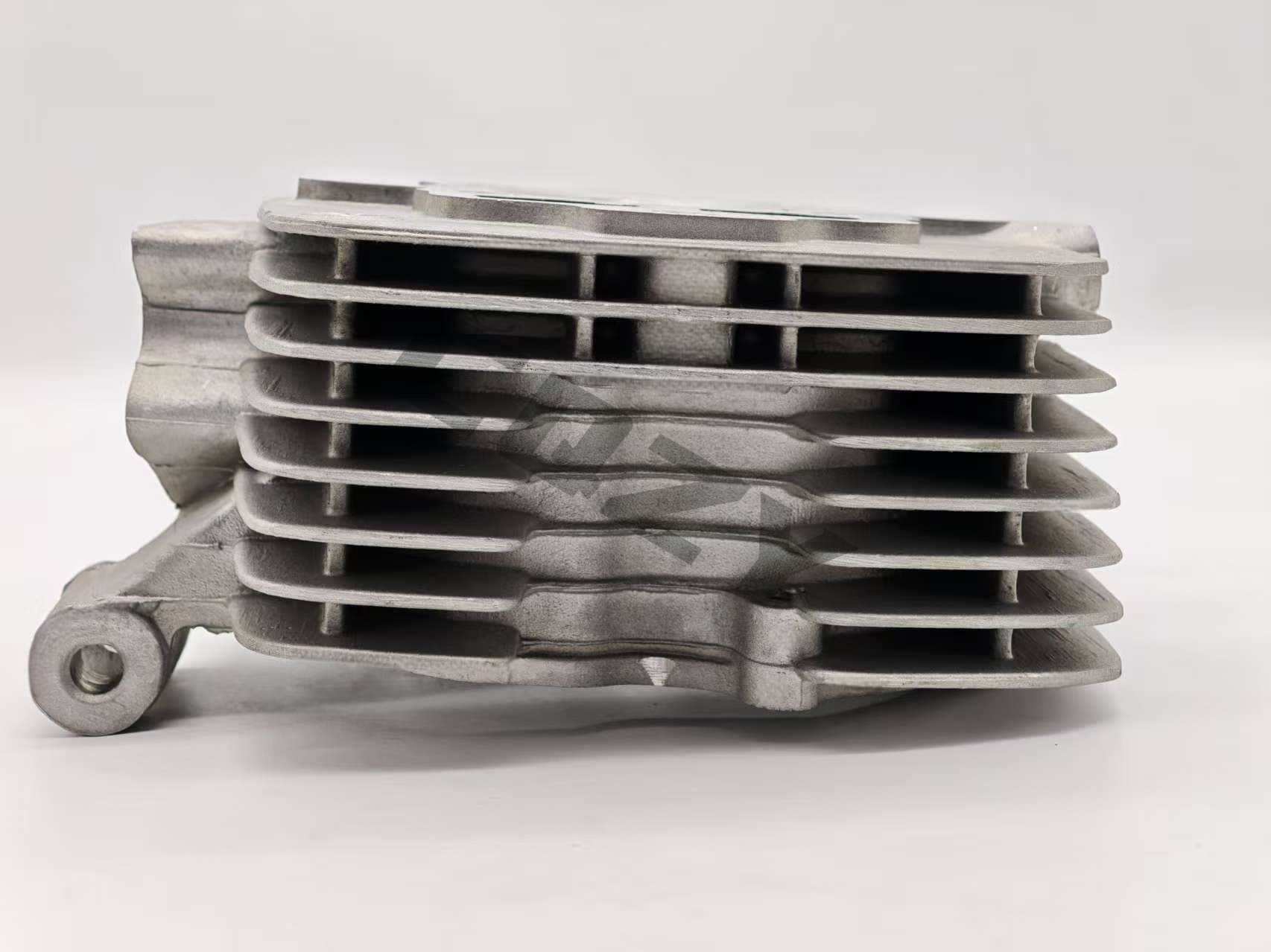 Motorcycle Accessories Cylinder Head Assembly Cg200 Cylinder Head Euro 2 M10 Painted Cylinder Head