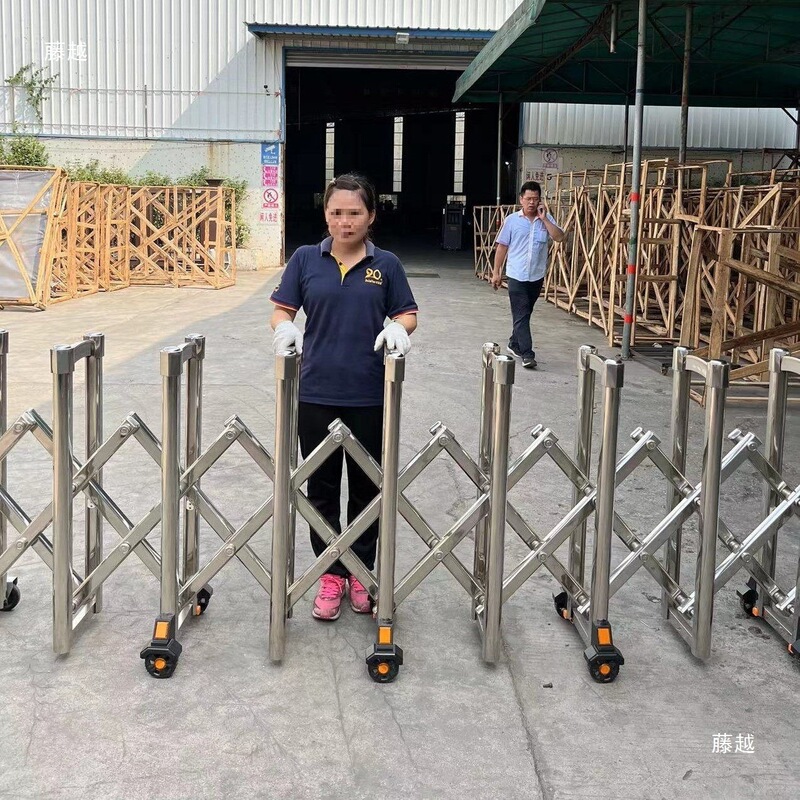 Stainless Steel Telescopic Fence, Movable Road Guardrail, Manual Push-Pull Folding Gate, Fence, Roadblock, Railing Stainless Steel Telescopic Fence, Movable Road Guardrail, Manual Push-Pull Folding Gate, Fence, Roadblock, Railing
