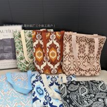 新疆特色包民族风手工针织艾德莱斯花纹时尚百搭大容量拉链单肩包