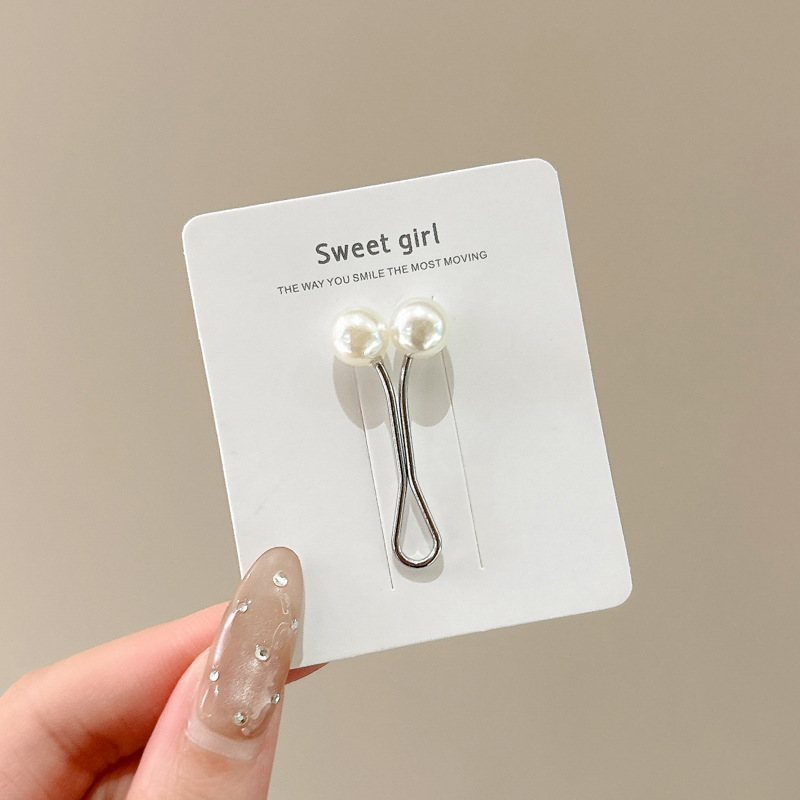 Botón de toalla de seda en forma de U de perla de color transfronterizo, bufanda de moda para mujer, clip para el cuello, bufanda, clip fijo, broche