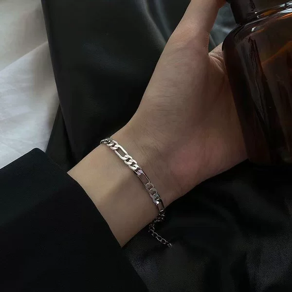 Korean Style Simple ins Cyber Celebrity Tank Pattern Chain Bracelet Women's European and American Hip-Hop Trendy Brand Men's and Women's Couple Titanium Steel Bracelet