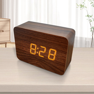 4ɫ��LED���R�r�g���ڜض�3�M�[�R�����p�Դʡ늭h��ҹ��