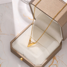 �W���r�н�ɫ���wV�ֵ���������Ůins�L����С���W�t�i���