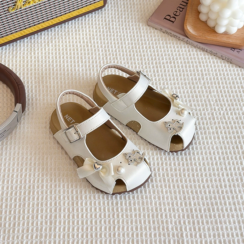 Корейские стильные сандалии для девочек 2025, новые летние пляжные туфли, детская обувь, модные туфли с бантиком для девочек, туфли принцессы для улицы