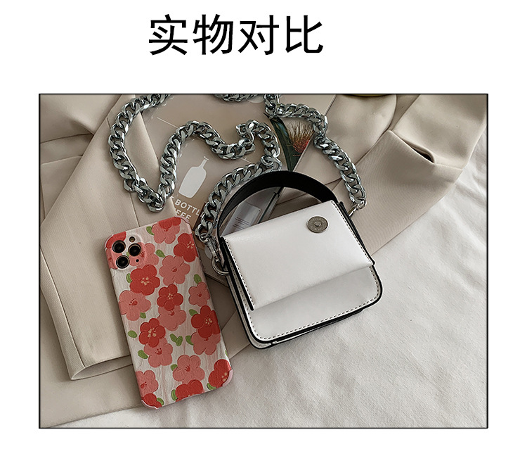 Korean Thick Chain Messenger Shoulder Square Portable Bag display picture 24