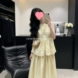 法式少女感2025夏季新款双层裙摆简约背心裙温柔风连衣裙女夏拼接