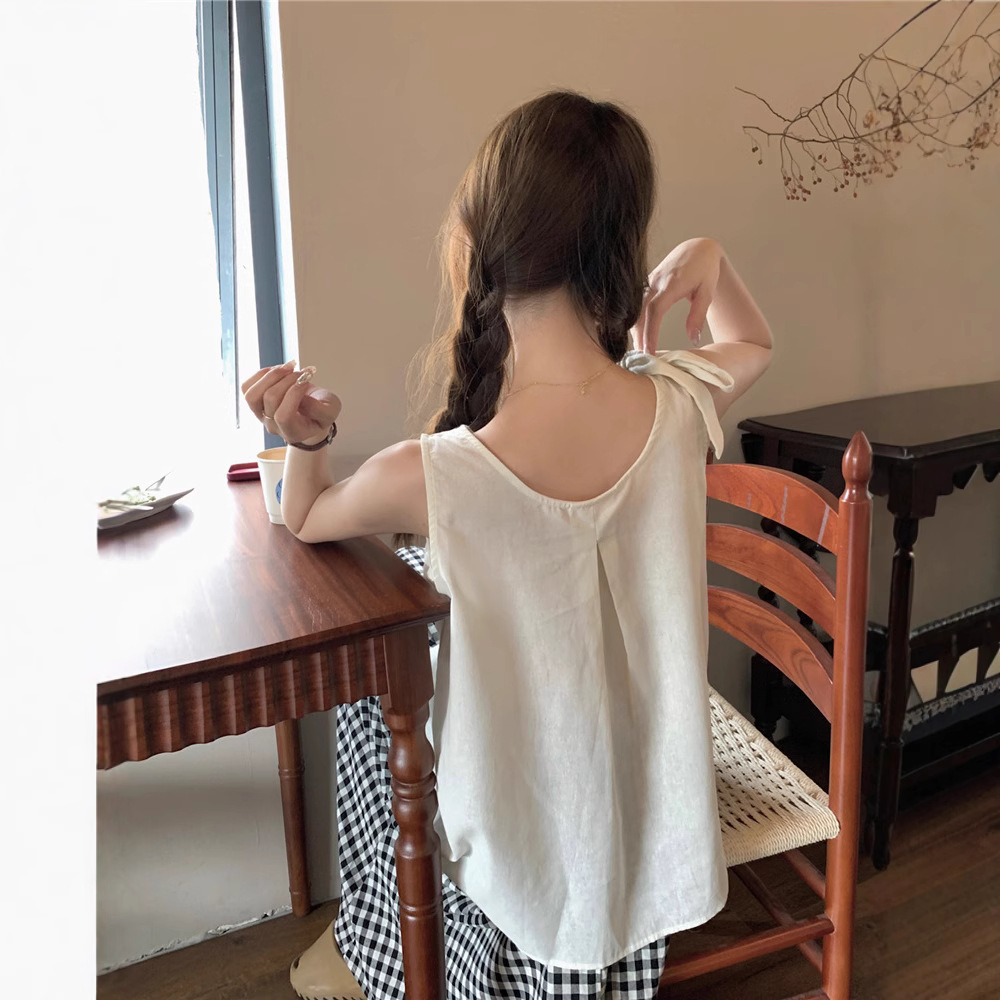 여성을위한 프랑스 디자인 다목적 슬리밍 스트랩 셔츠 봄과 여름 느슨한 기질 주름 조끼 탑 도매