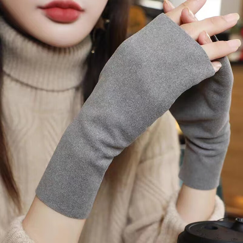 秋冬徳絨毛保温手袋工場卸売り女性冬半指手袋キーボードを叩く学生は字保温手袋を書く|undefined
