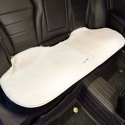 Seat cushion, seat cover Cartoon Cute Bear Fleece-Lined Thickeneded - bear-plush-cushion-rear-row