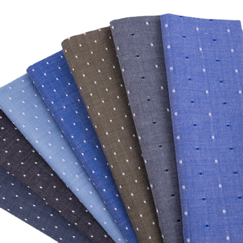 厂家直供  色织青年布 提花点子青年布 男士衬衫 布帽子面料 现货