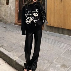 小君君布兰妮 小煤球大人 涂鸦版套头毛衣女秋冬新款针织上衣灰色