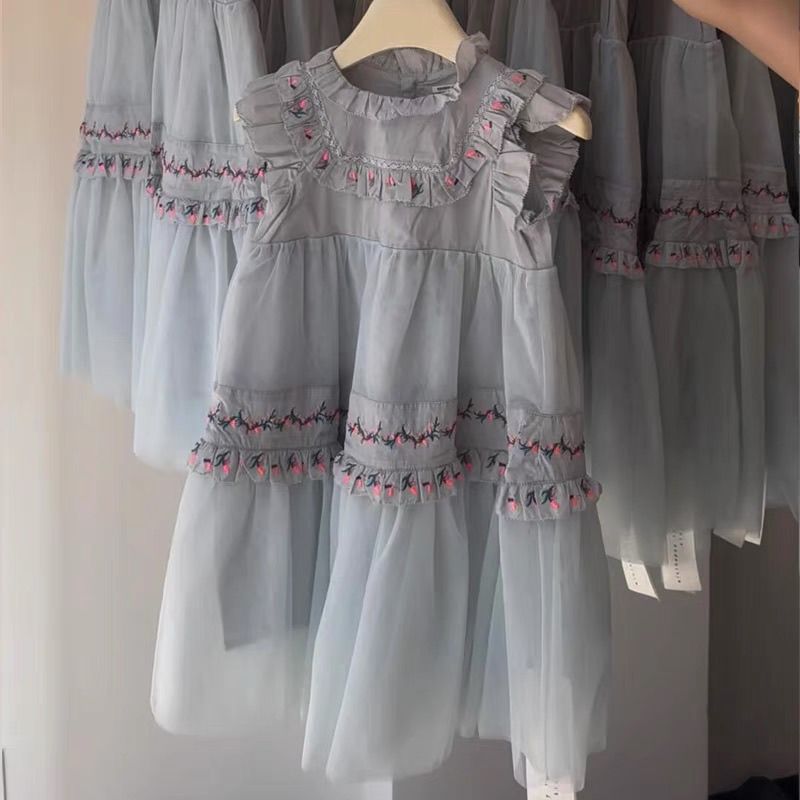 Girls Dress 2025 New Summer Dress Children's Retro Embroidered Mesh Princess Dress Girls Palace Style Puff Skirt