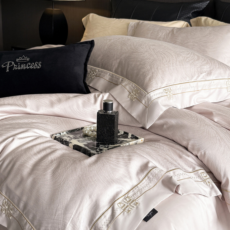 High-End Embroidered 100-Count Long-Staple Cotton Four-Piece Set of Pure Cotton Accessible Luxury High-End Jacquard Quilt Cover Bedding