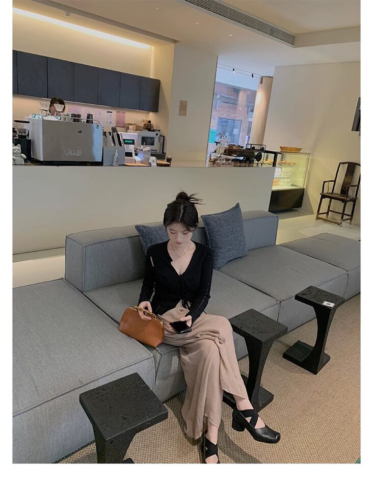 Giày búp bê nữ mũi vuông da cừu phối quai chéo, đế bệt gót thô 5 cm — Da đen (gót dày), Da đen (đáy phẳng), Màu trà sữa (gót dày), Màu trà sữa (đáy phẳng) chi tiết 115