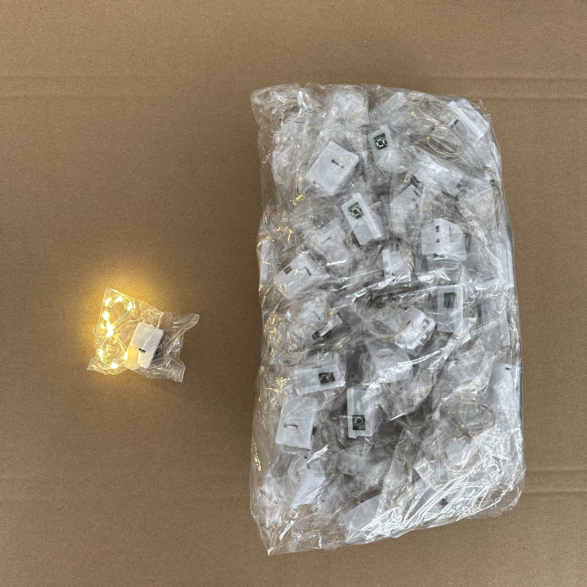 Venta al por mayor cadena de luz LED flor pastel onda bola caja de regalo decoración luz intermitente botón interior alambre de cobre Cadena de luz cielo estrellado