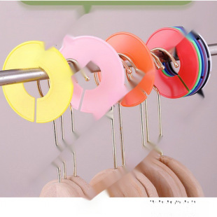 ��ɫ�A�ηָ��Ʒ��b���Ϸָ�Ȧ�·��ߴa�ָ��ƭh�ָ��ƬF؛������