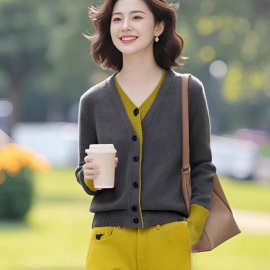 拼接韩版设计感上衣撞色假两件洋毛长袖外套针织开衫显瘦秋装时尚