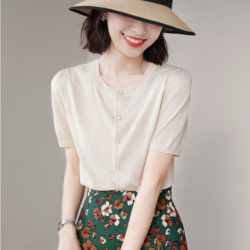 Women's Outer Cardigan Sunscreen Air-conditioning Shirt Short Top Small Bright Silk Knitted Cardigan Women's Short-sleeved Glitter Silk Thin