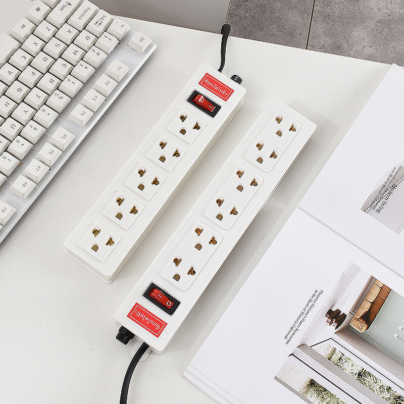 二扁插头 带保险丝管 东南亚插座 泰国插座柬埔寨排插 缅甸插板