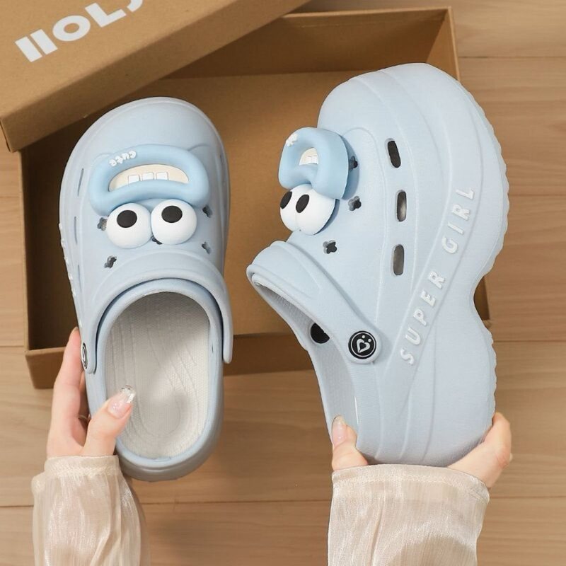 Women's Height-Increasing Clogs with Thick Soles, Lightweight Medical-Grade Eva, Suitable for Outdoor Wear, New Summer Model, Ultra-Comfortable Closed-Toe Sandals