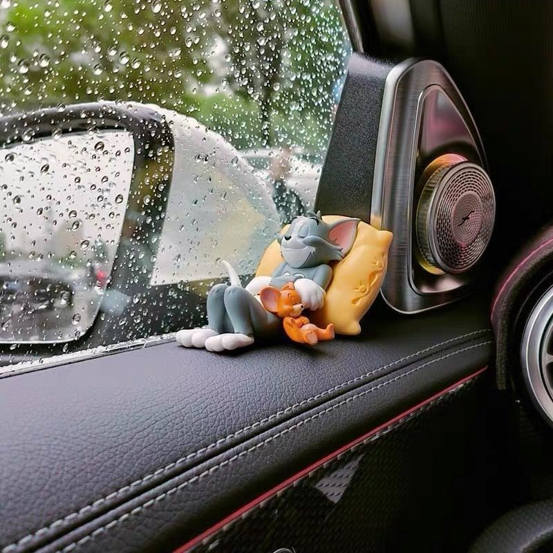 国境を越えたトムとジェリーのトムとジェリーの車の装飾品車のインテリア装飾用品かわいいデスクトップ装飾品おもちゃ|undefined