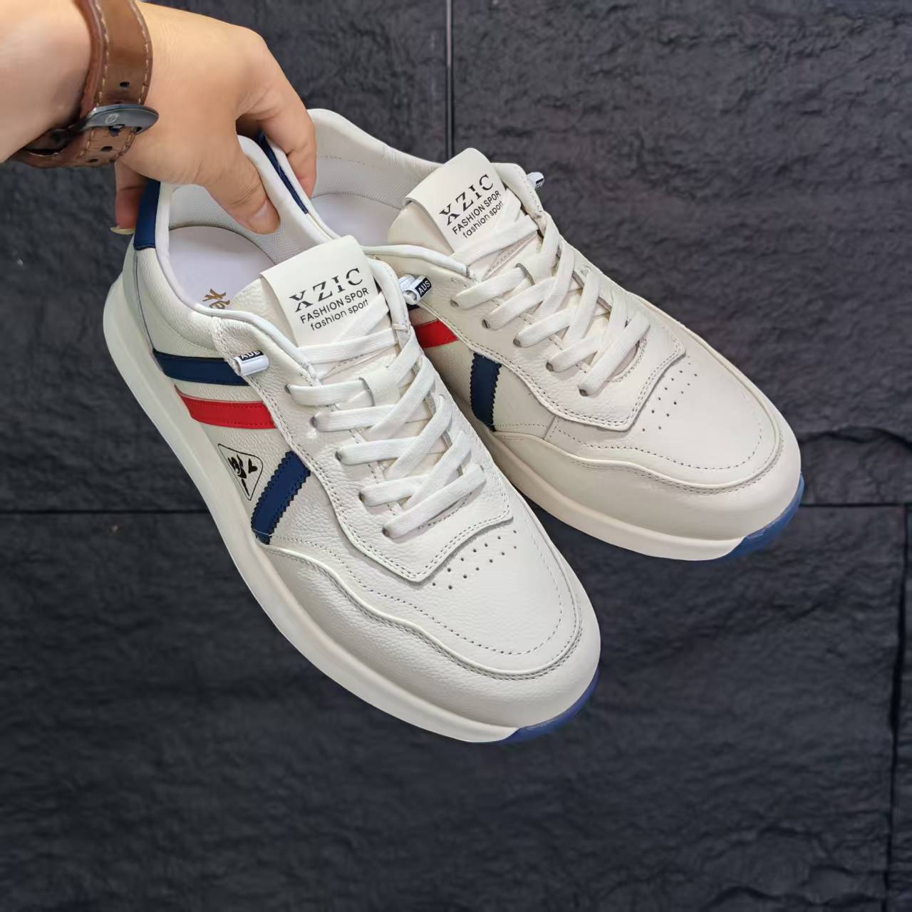 [Cuero de vaca] cuero de negocios deportivos de ocio versátiles, fondo grueso transpirable, cuatro estaciones cómodas y simples.