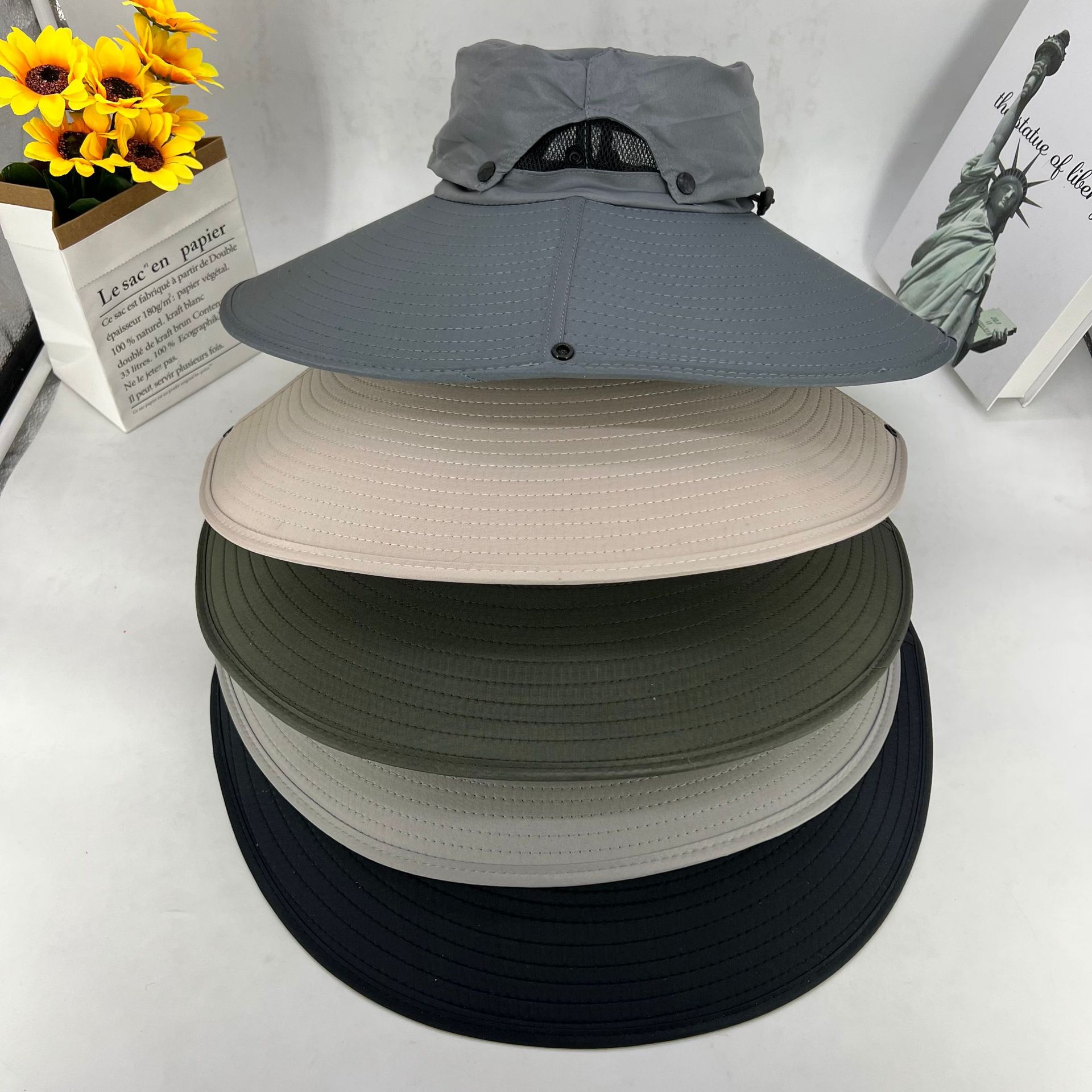 Summer Season Men's Simple Style Color Block Big Eaves Bucket Hat