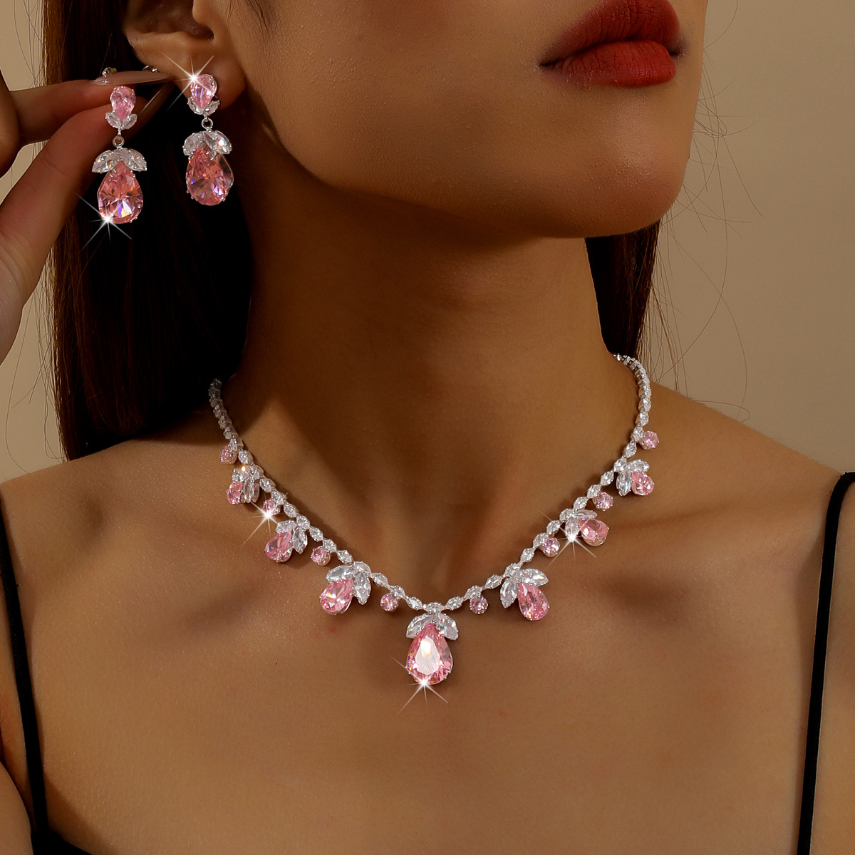 Collar de color de la industria pesada amazona orejas joyas set de moda de lujo vestido de novia cena joyas de zircon mujer image 10