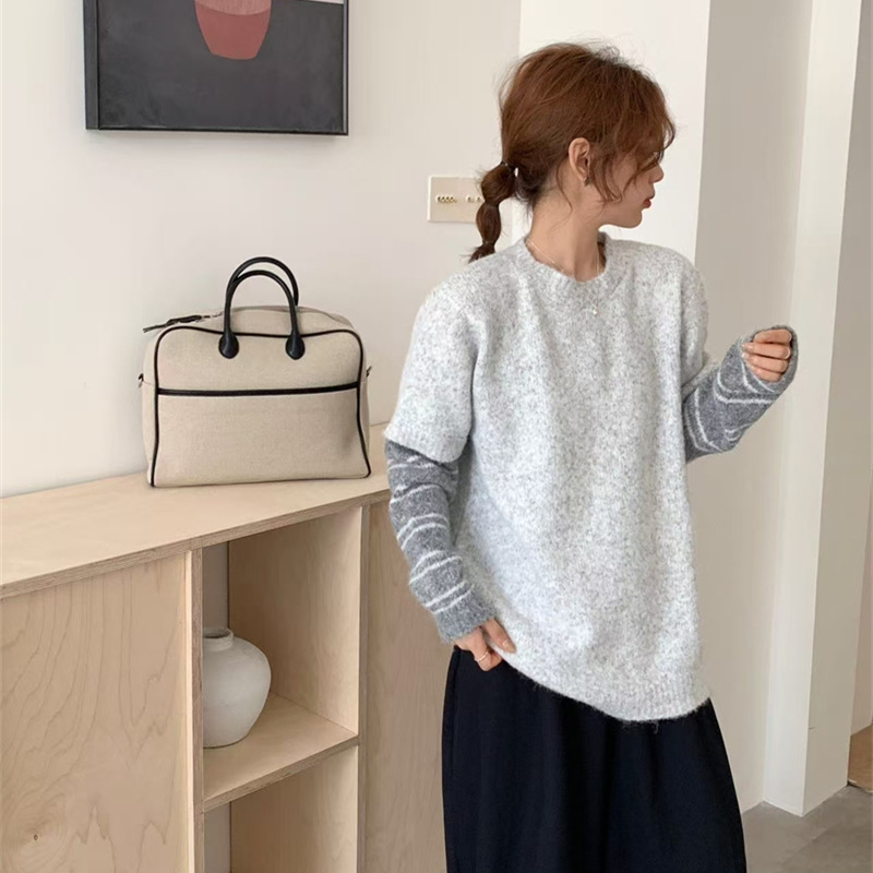 秋冬毛衣女2025新款日韩休闲设计感拼接假两件条纹袖子针织上衣潮|undefined