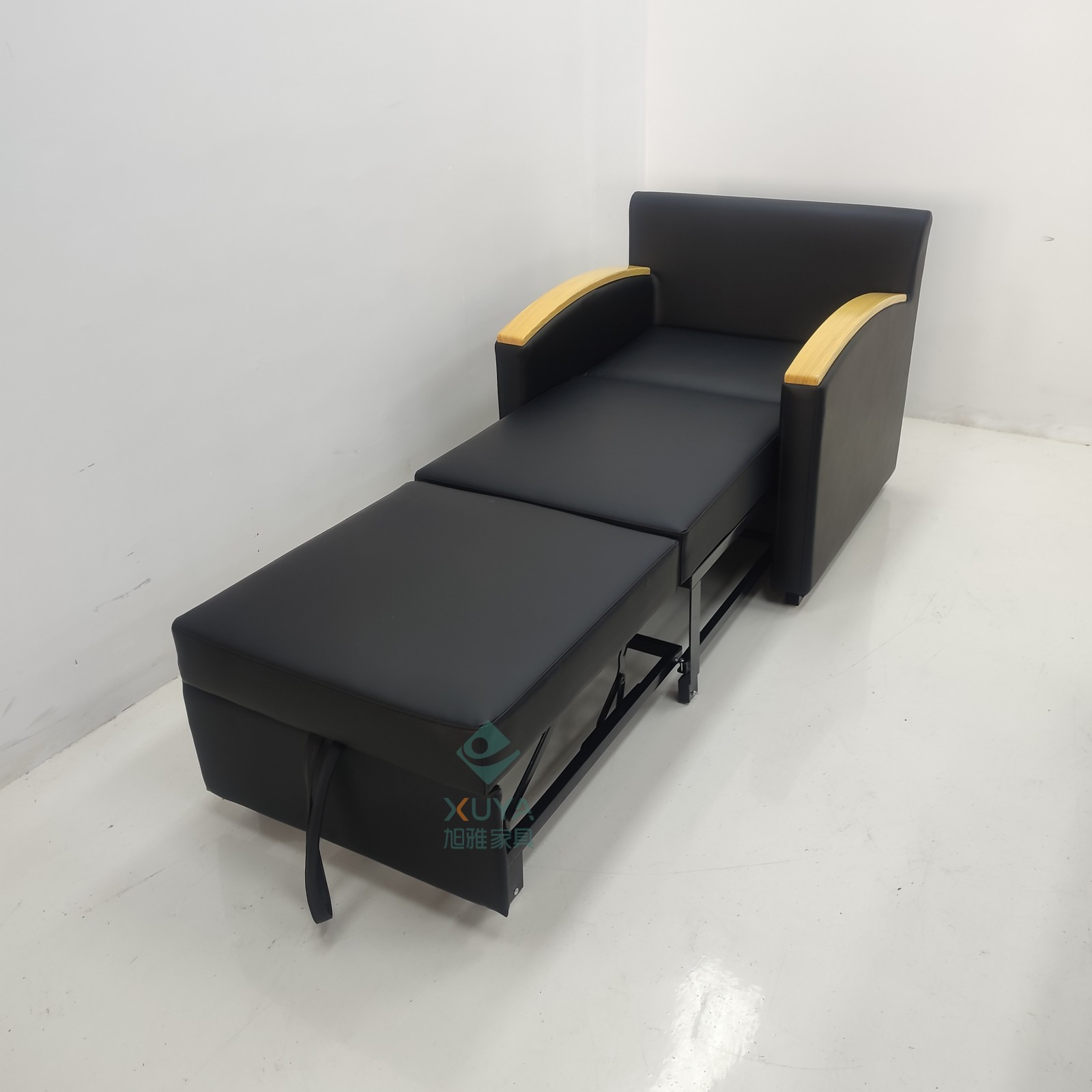 Sala de estar moderna y simple sofá de madera sólida reposabrazos sofá cama multifuncional silla de acompañamiento para ancianos