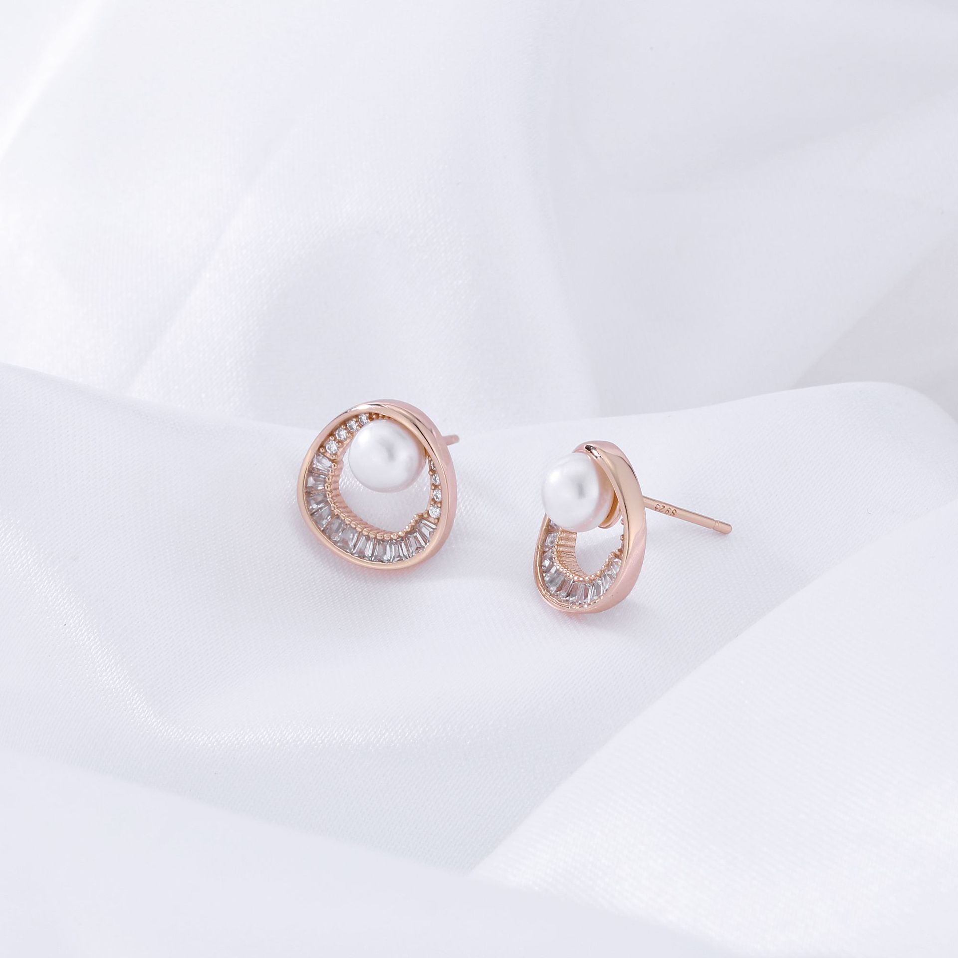 Ruifeng xiang ancient high-grade fresh water pearl earrings square zircon s925 body silver earrings wholesale