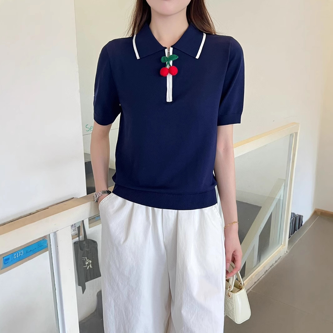 High-end V-brand 25 Summer New Cherry Chain Zipper Collar Stylish Short-sleeved Knitted Polo Shirt for Women