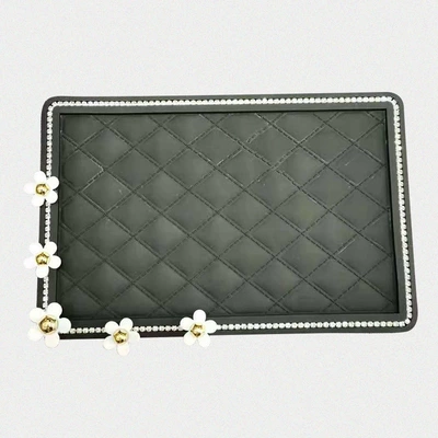diamond mat mobile phone navigation – Anti-slip mat - small-daisy-pad-small-daisy-pad-lower-left-corner-2014cm