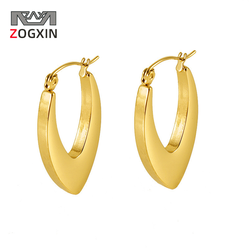 Pendientes de acero de titanio exagerados fríos de estilo europeo y americano Amazon pendientes geométricos en forma de U pendientes femeninos de acero inoxidable de 18K al por mayor