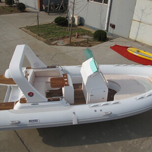 6.8��8��Ӳ�ײ���䓳��ͧ �M��PVC��Ƥͧ ���������~�� �\��ͧ