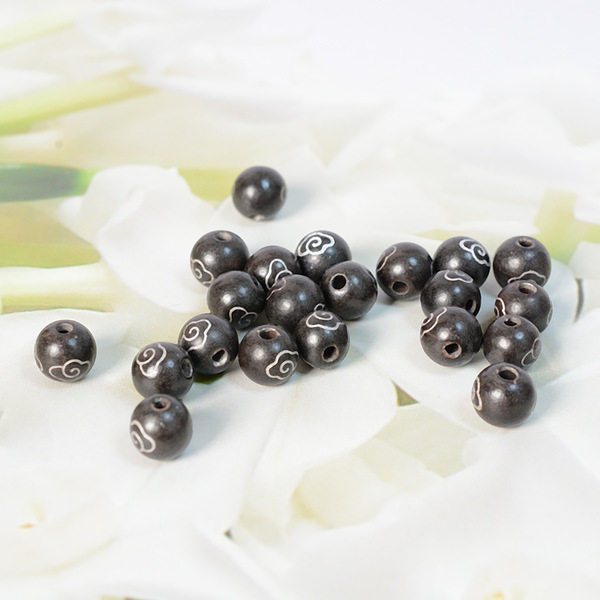 round beads ebony