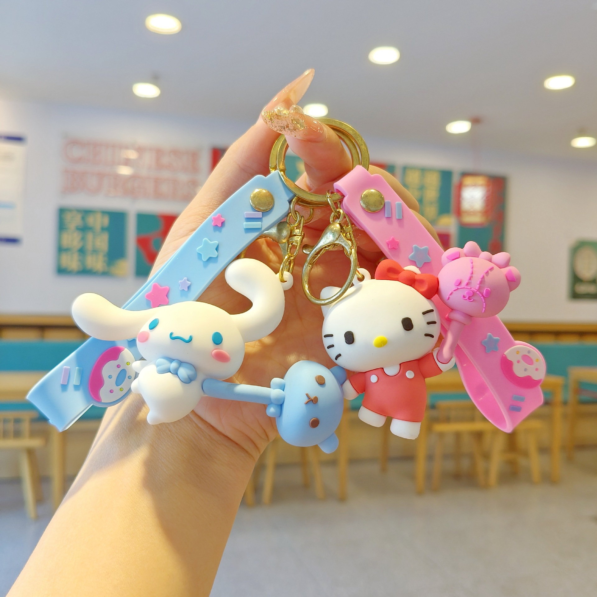 New Sanrio Cartoon Keychain Cute Kuromi School Bag Pendant Car Keychain Doll Machine Small Gift