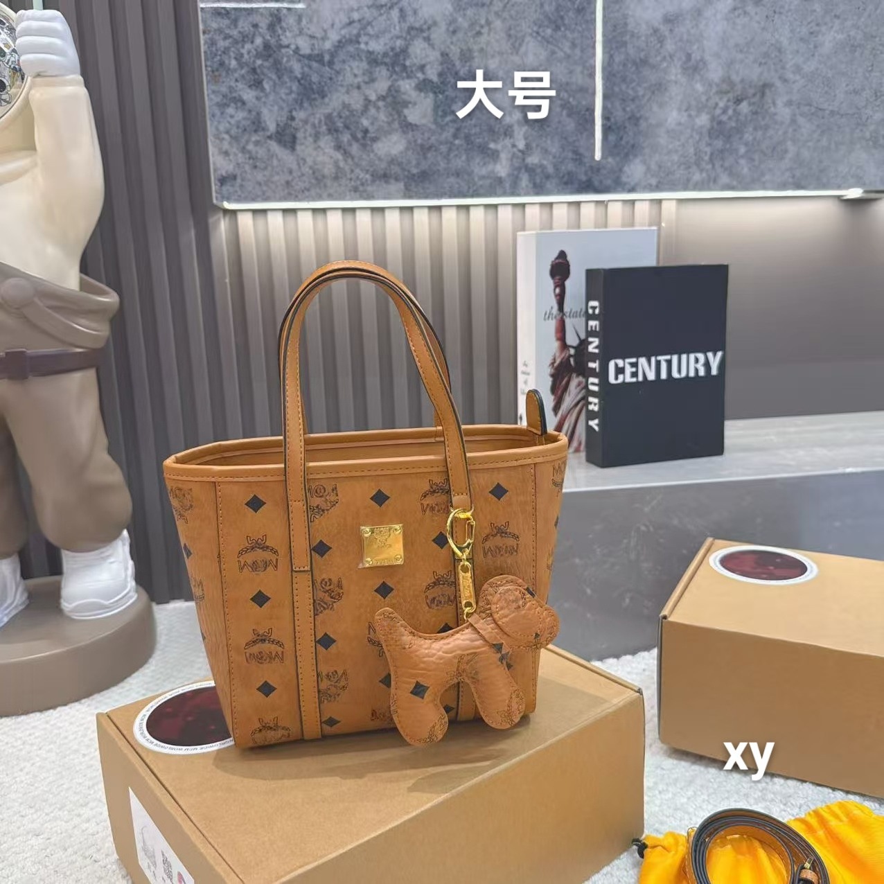 Tote Bag Women's Bag Mc High-Quality Chip Version New Vegetable Basket Shopping Bag Fashionable Shoulder Crossbody Women's Bag