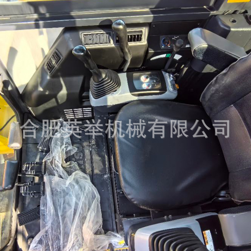 挖掘机-PC56-8.png