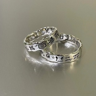 Online celebrity KT cat Pacha dog graffiti ring niche design cute cartoon minimalist wave edge couple ring